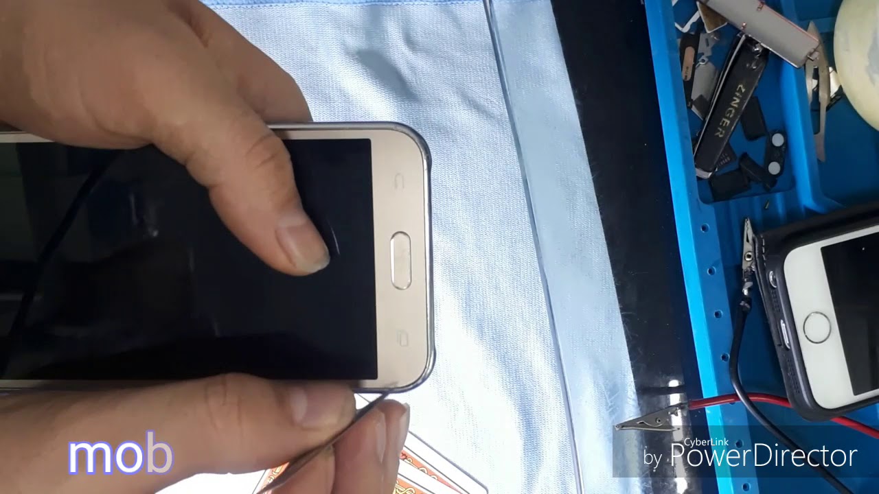 Как снять заднюю крышку с телефона самсунг